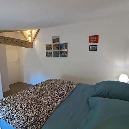 Maison Charmante Avec Terrasse, Jardin Clos, Barbecue, Pres De La Charente - 3 Ch, 2 Sdb - Fr-1-653-31 Сasa de vacaciones