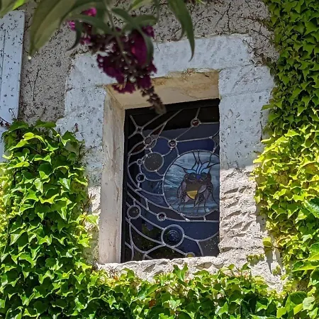 Maison Charmante Avec Terrasse, Jardin Clos, Barbecue, Pres De La Charente - 3 Ch, 2 Sdb - Fr-1-653-31