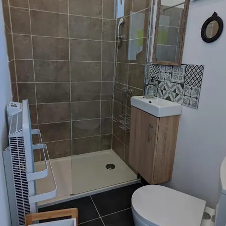 Maison Charmante Avec Terrasse, Jardin Clos, Barbecue, Pres De La Charente - 3 Ch, 2 Sdb - Fr-1-653-31 Сasa de vacaciones Bassac